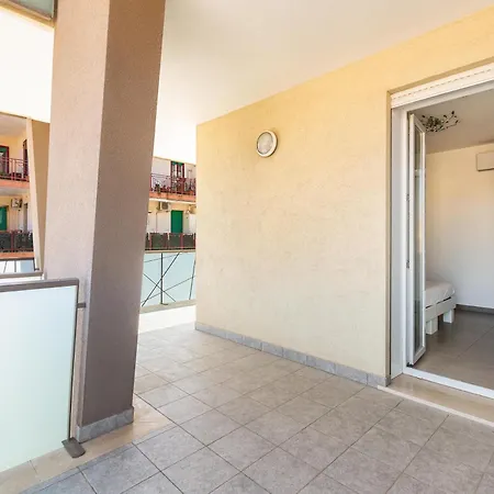 Acquamarina Bed & Breakfast